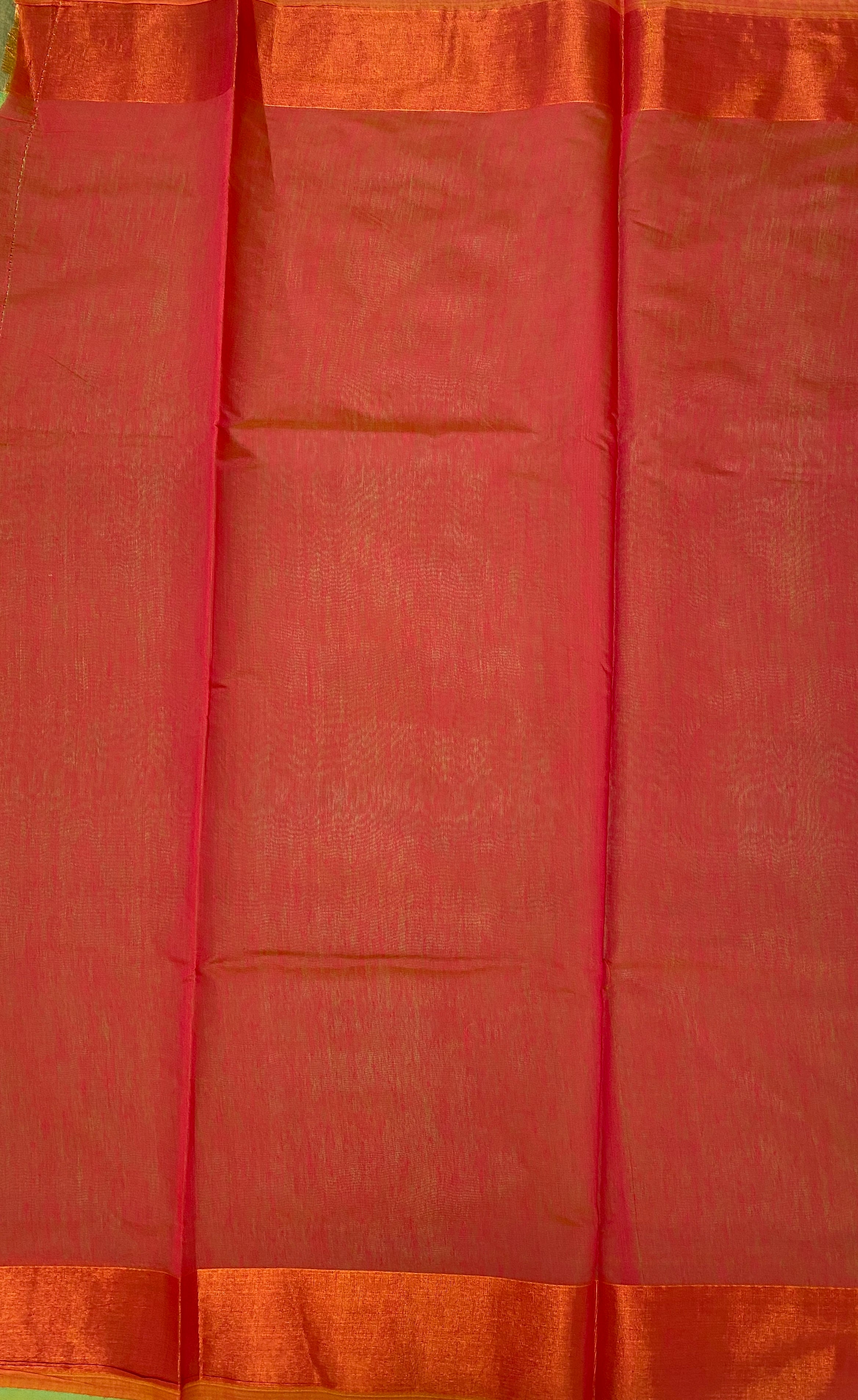 VSKC322 - rexona green color body , pinkish orange color pallu , blouse.