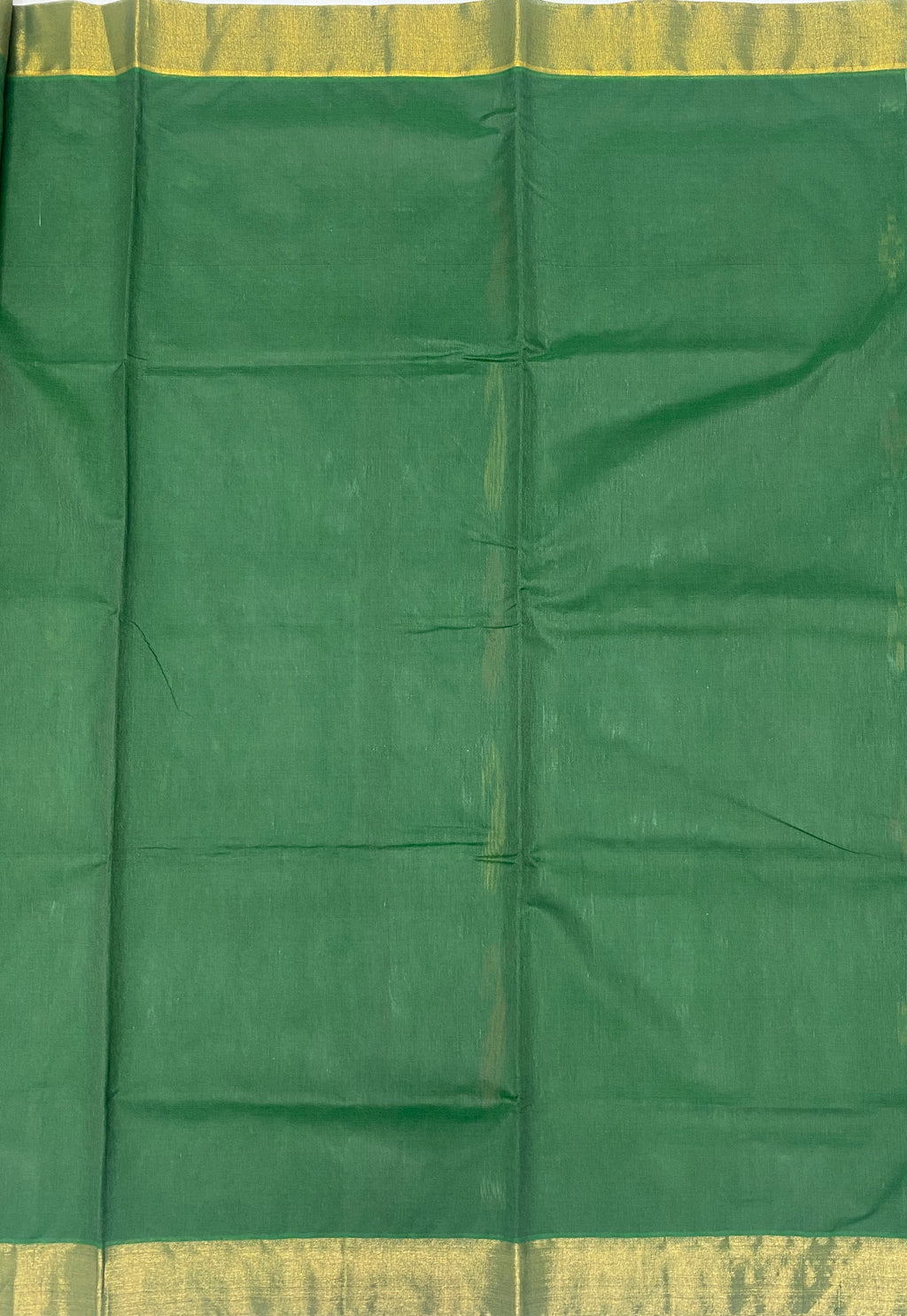 VSKC420 - leaf green color body , pallu , blouse.