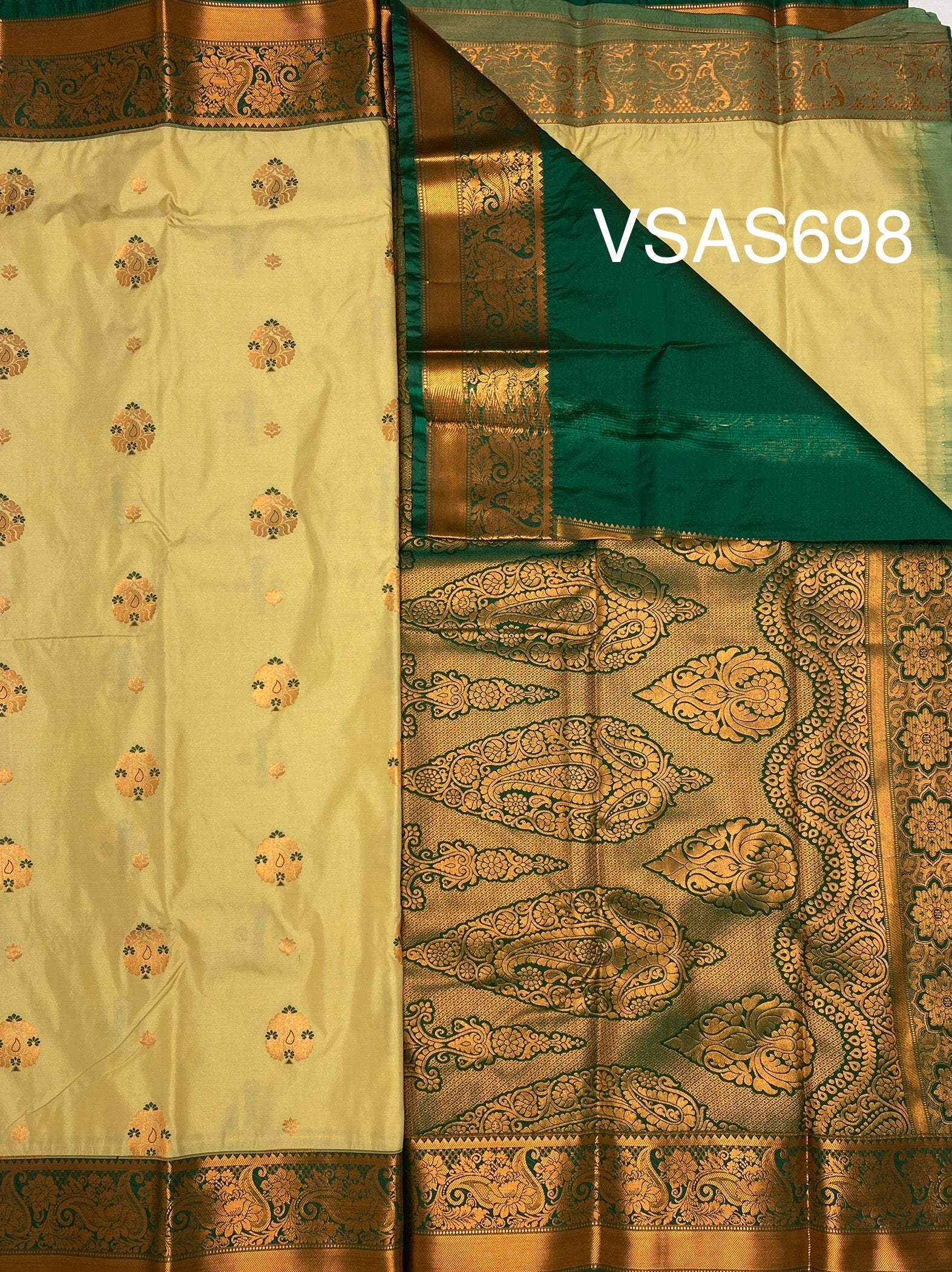 VSAS698 - sandal color body , green color pallu , blouse.
