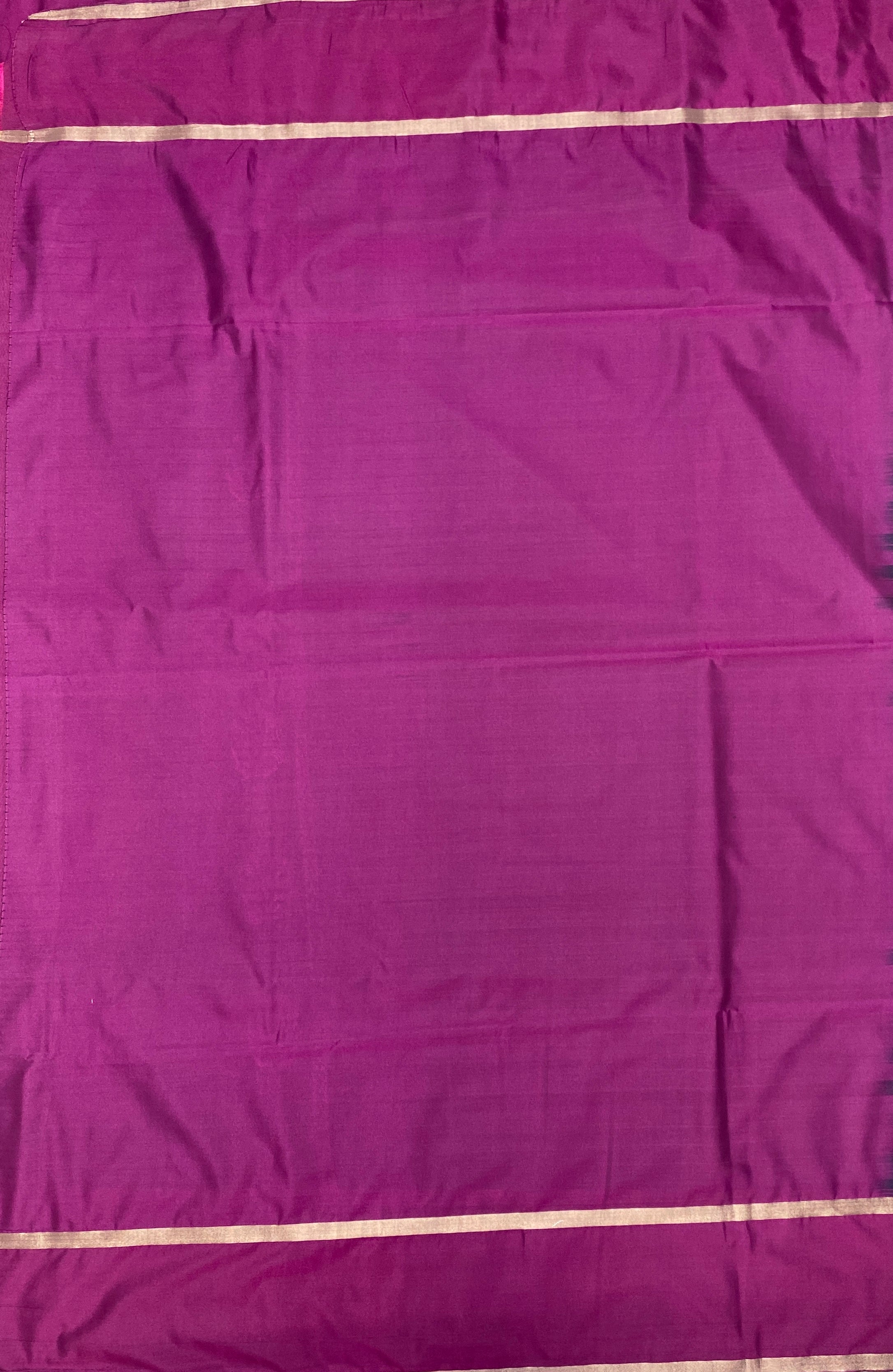 VSAS735 - navy blue color body , light violet color pallu , blouse.