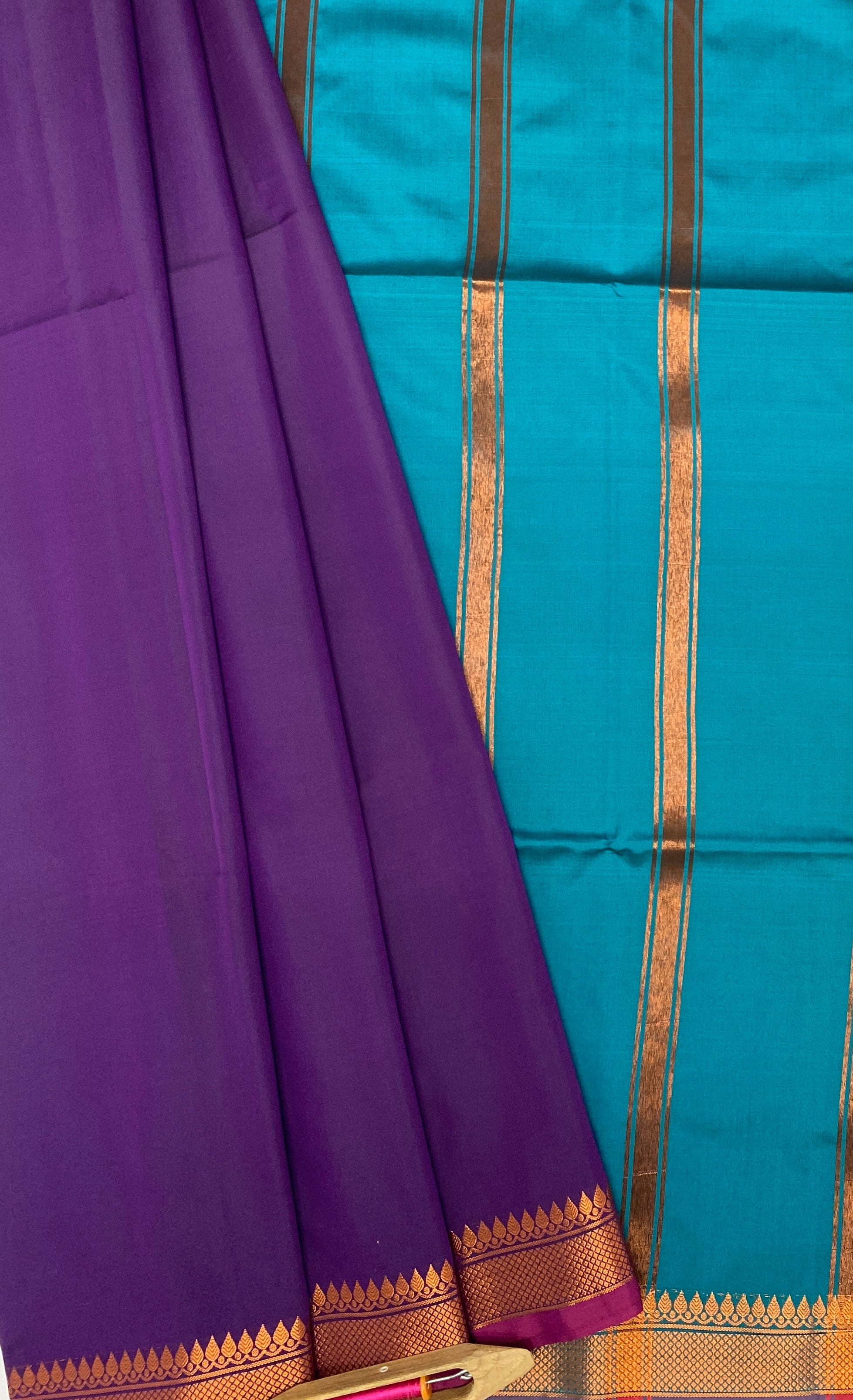 VSAS808 - dark violet color body , peacock green color pallu , blouse.
