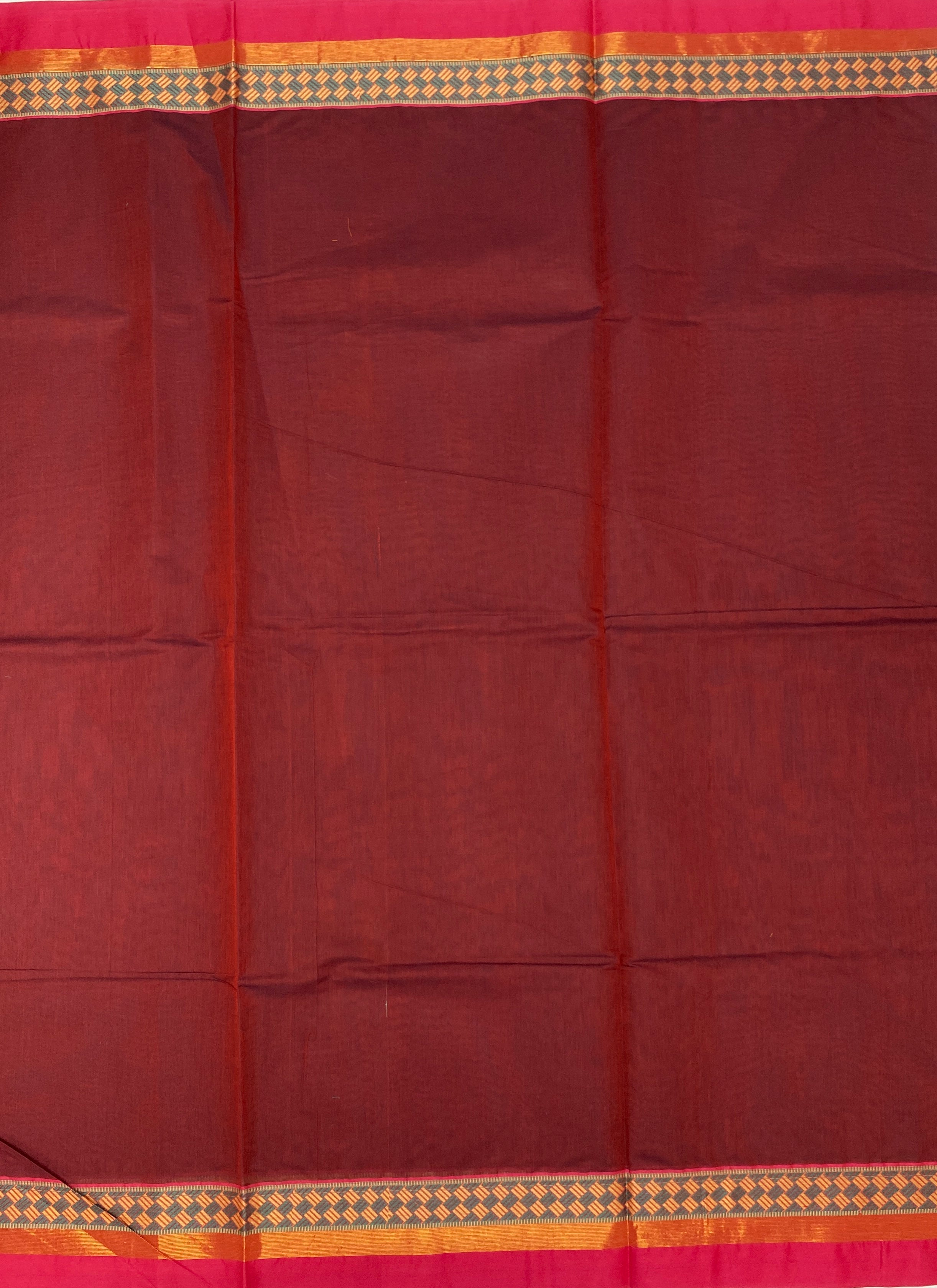 VSC592 - maroon color body, pallu,blouse.