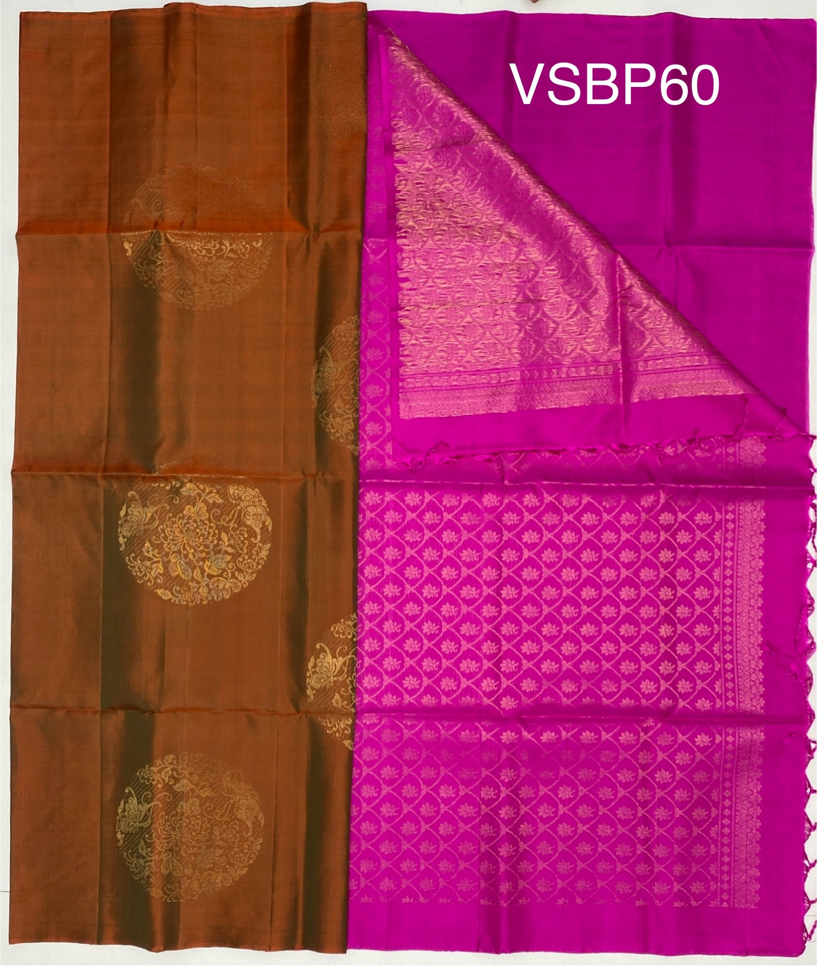 VSBP60 - honey brown (magenta with green) color body , magenta color pallu,blouse - Pure silk saree