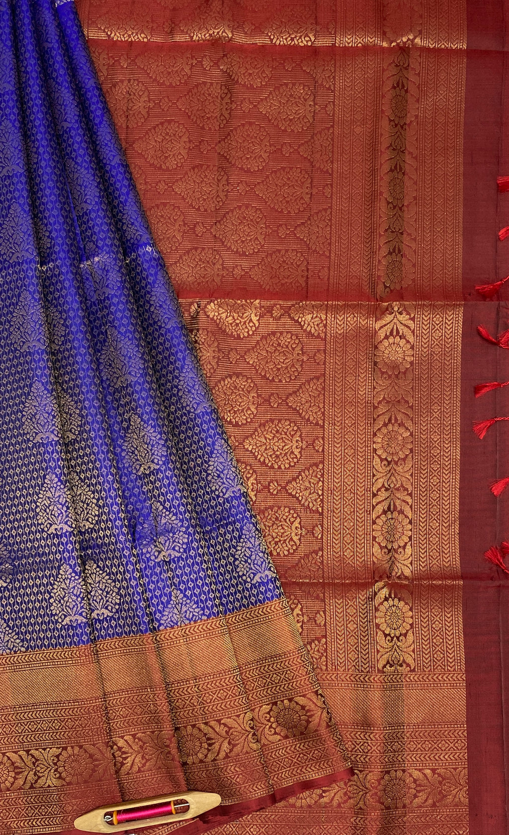 VSA356 - royal blue color body & maroon color pallu , blouse pure silk saree