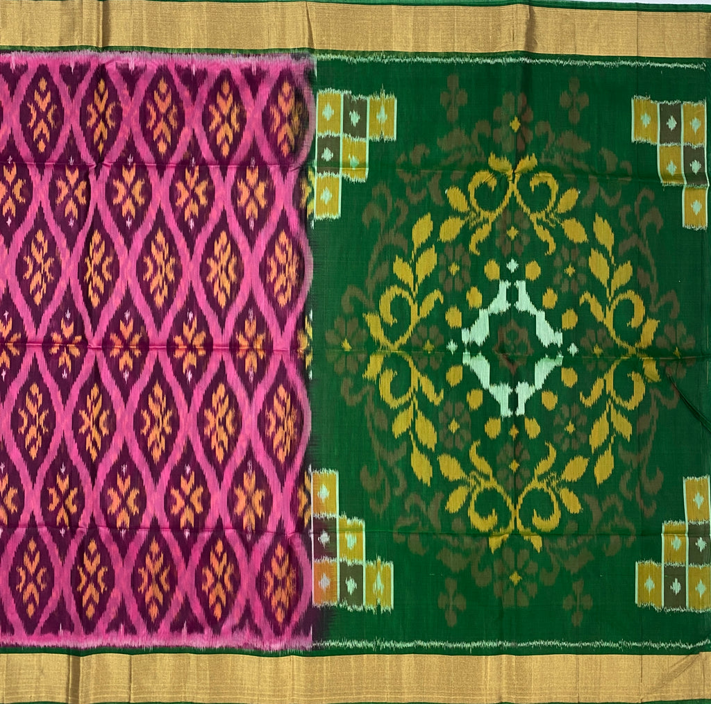 VSISC32 - pink color body , dark green color pallu , blouse.