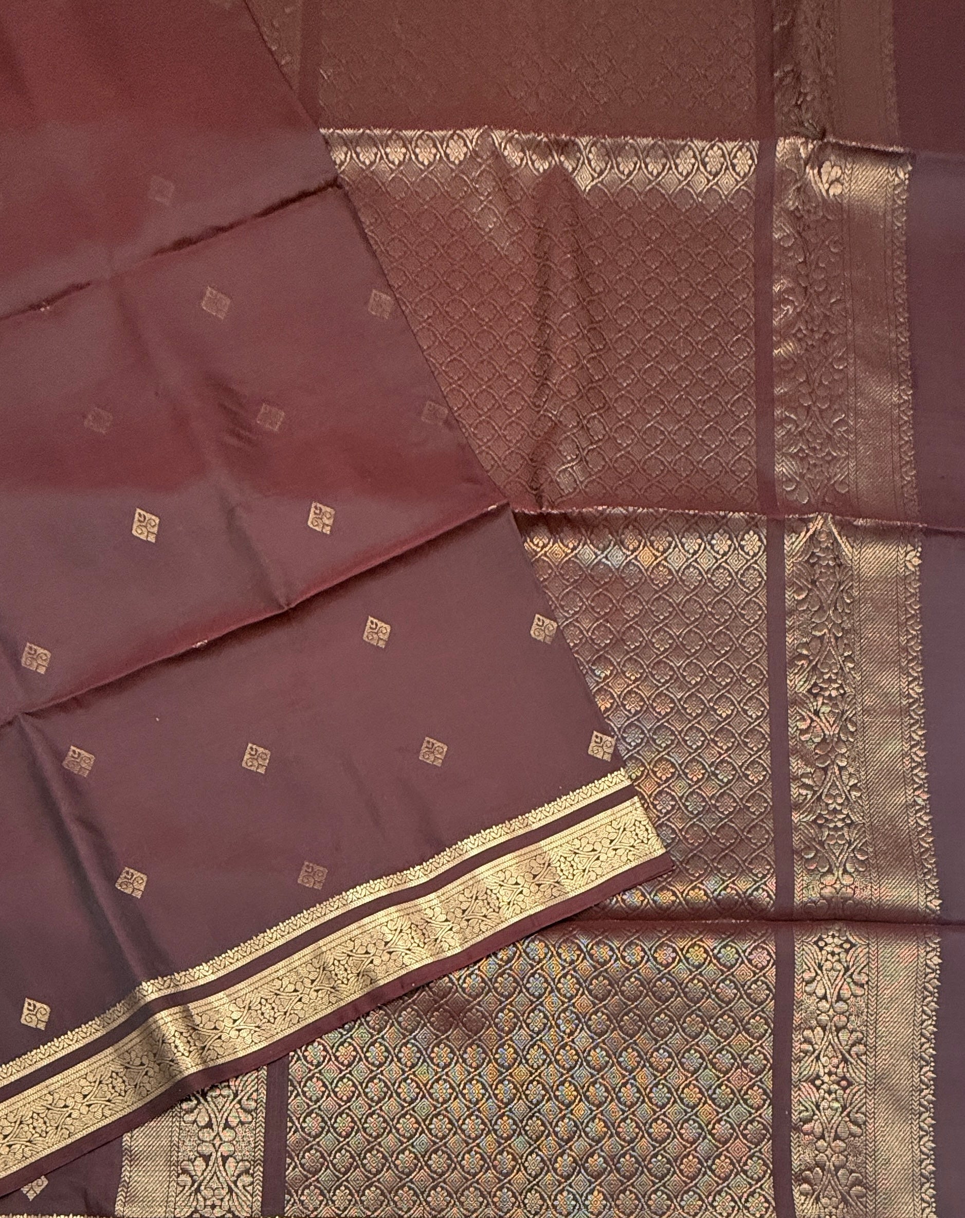 VSM60 - maroon color body, pallu , blouse&nbsp;
