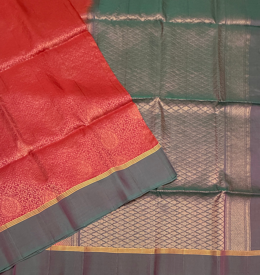 VSM71 - brick red color body , peacock green color pallu , blouse.
