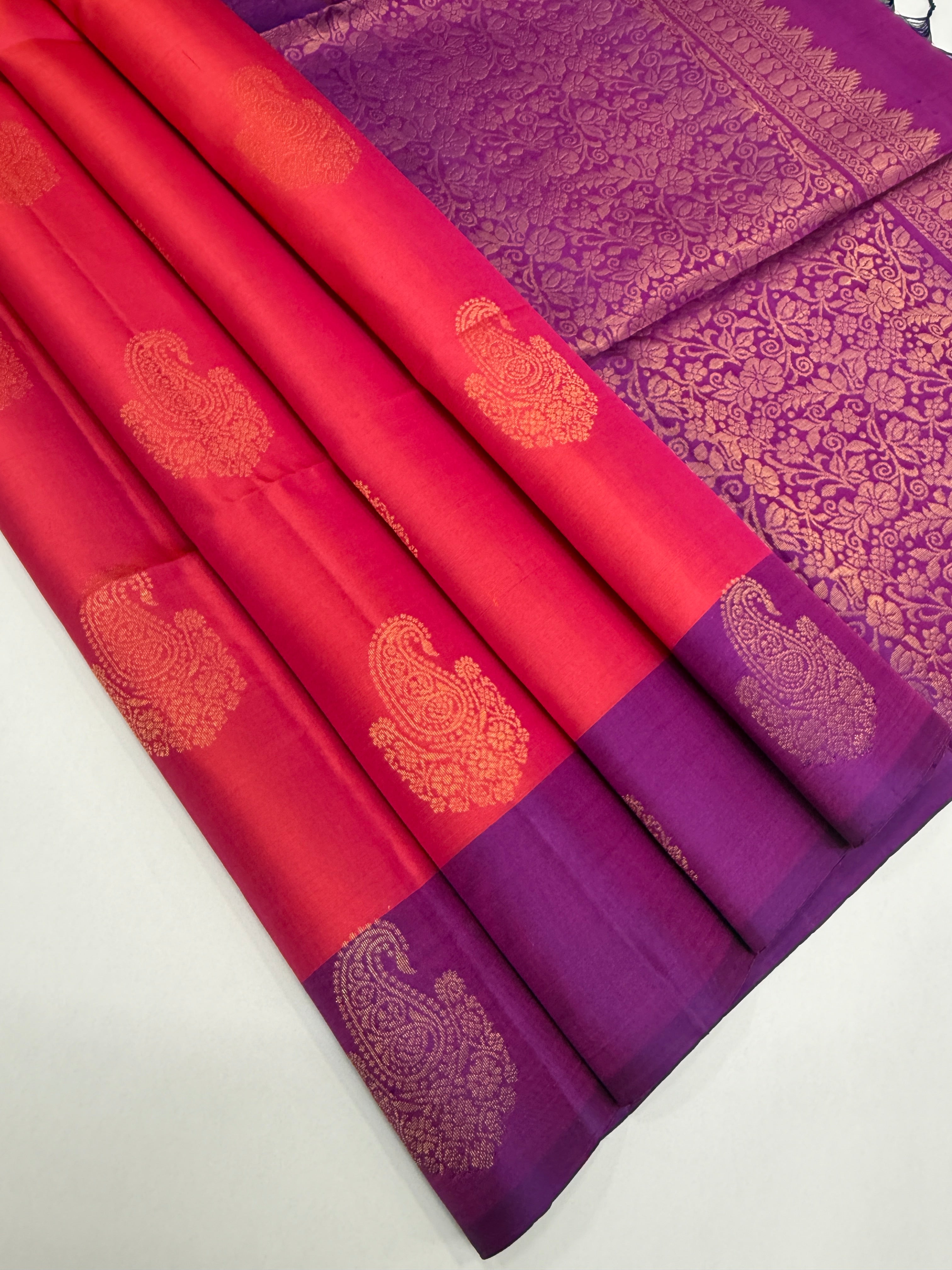 VSCB6631 - pinkish orange color body , purple color pallu , blouse - Pure silk saree