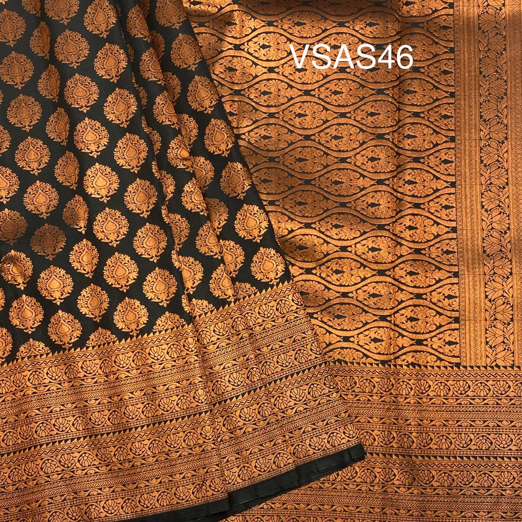 VSAS46 - black color body ,color pallu , blouse.