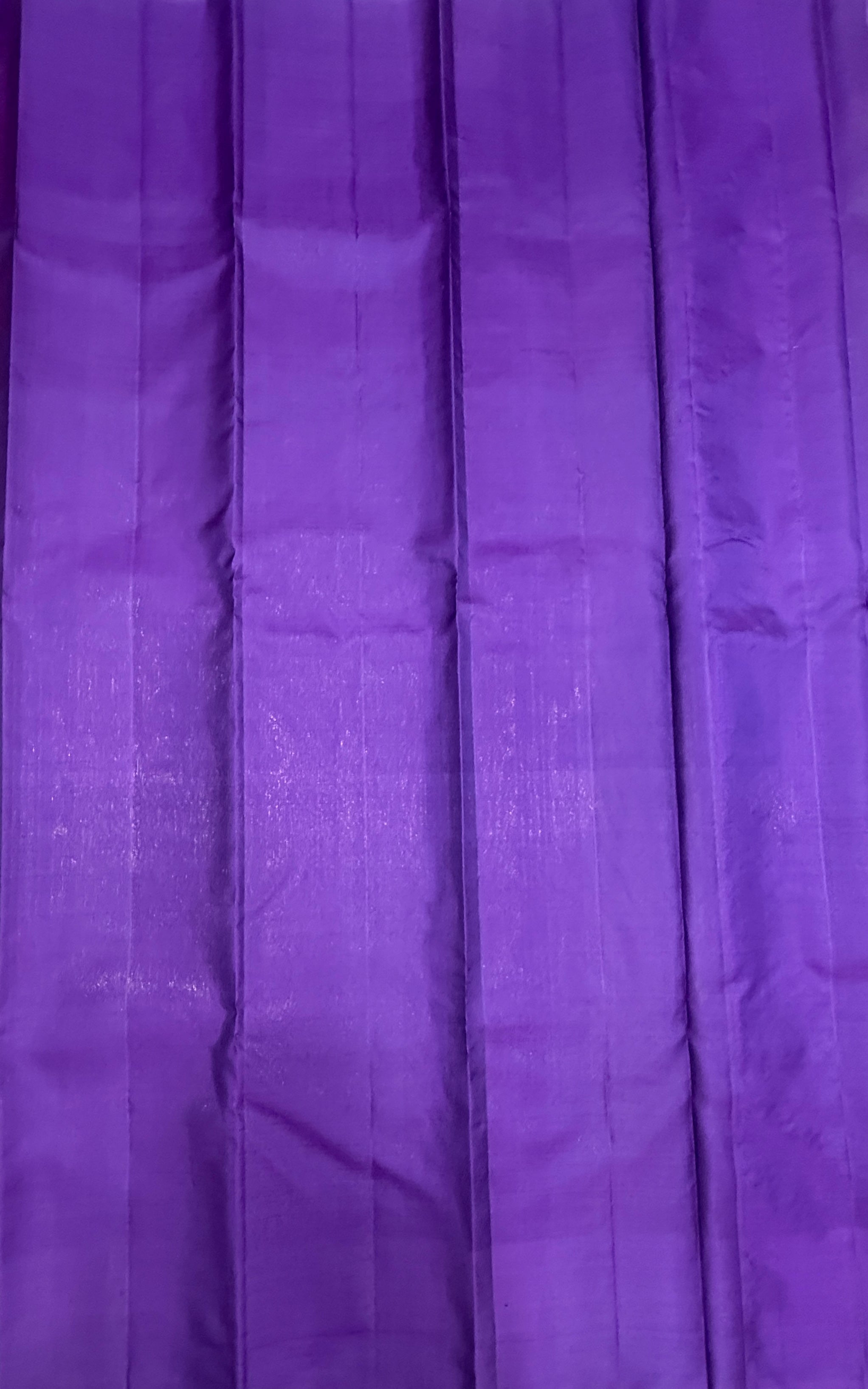 VSCB638 - dual green color body , violet color pallu , blouse - Pure silk saree