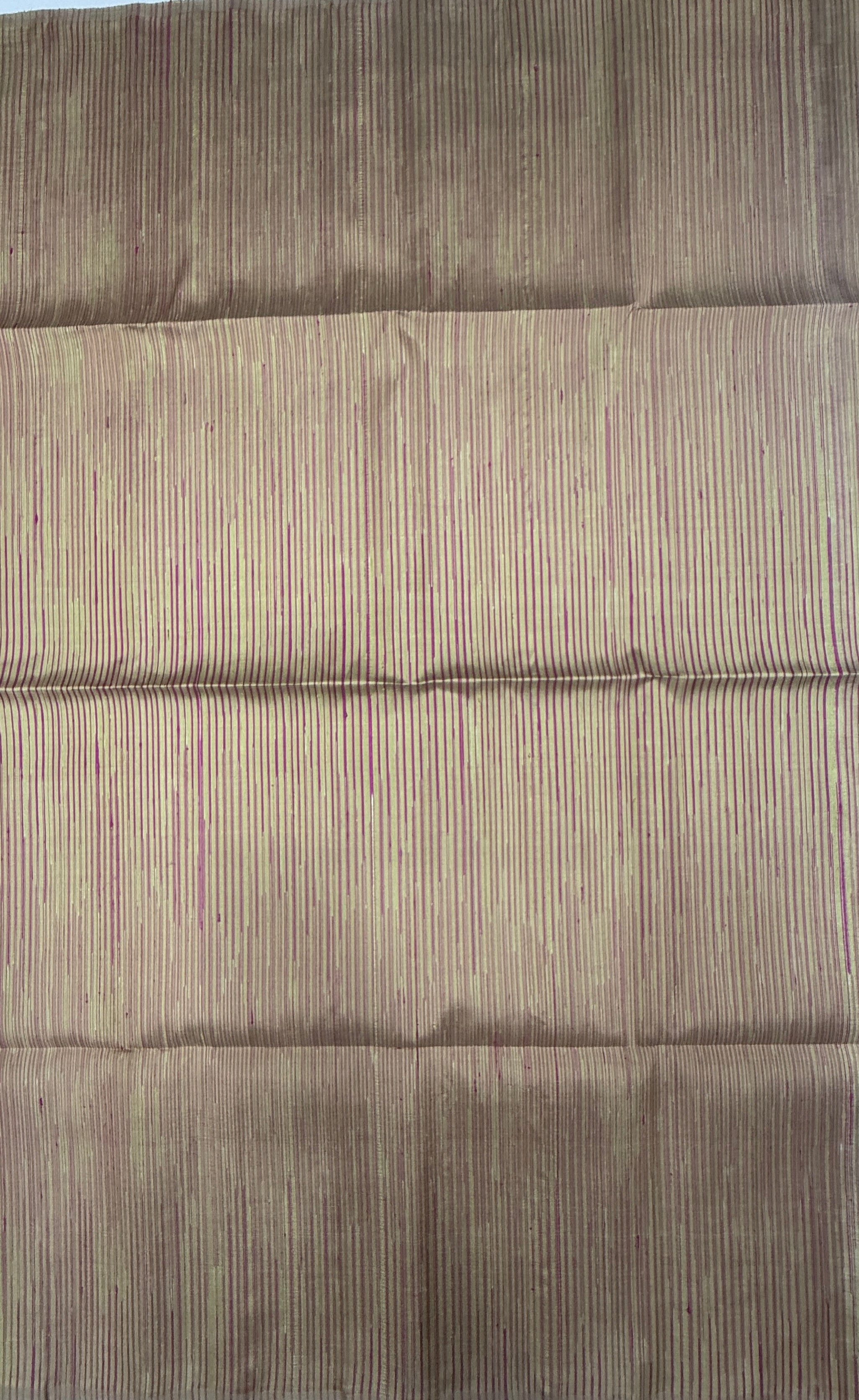 VSD152 - lotus pink color body , beige color pallu,blouse - Pure silk saree