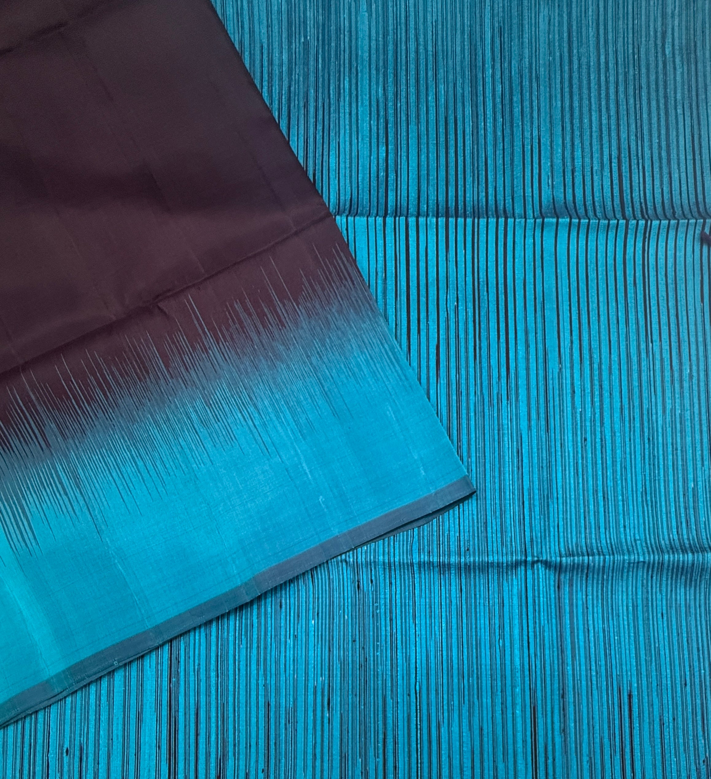 VSD159 - dark purple color body , blue color pallu,blouse - Pure silk saree