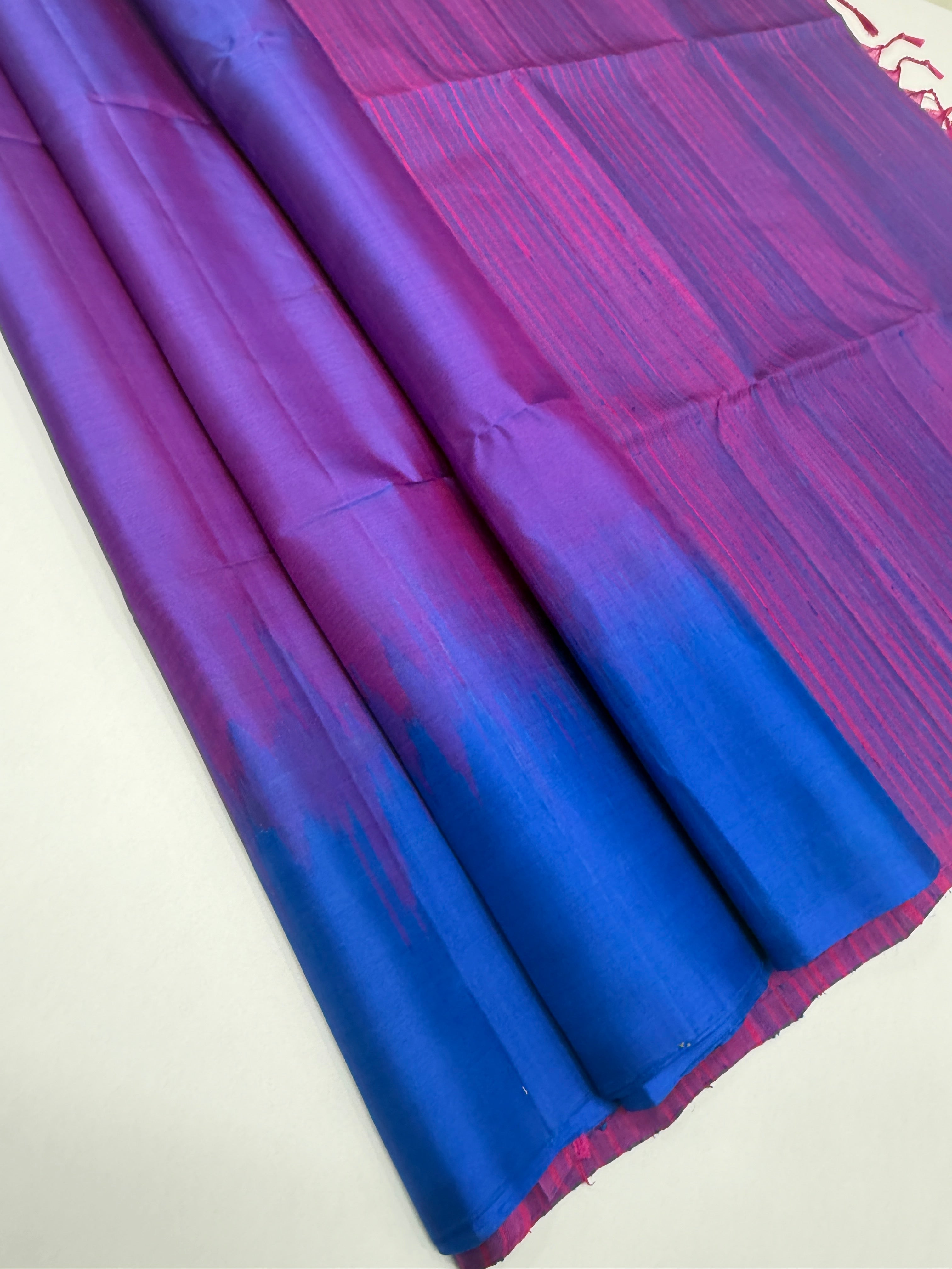 VSD161 -violet color body , pink color pallu,blouse - Pure silk saree