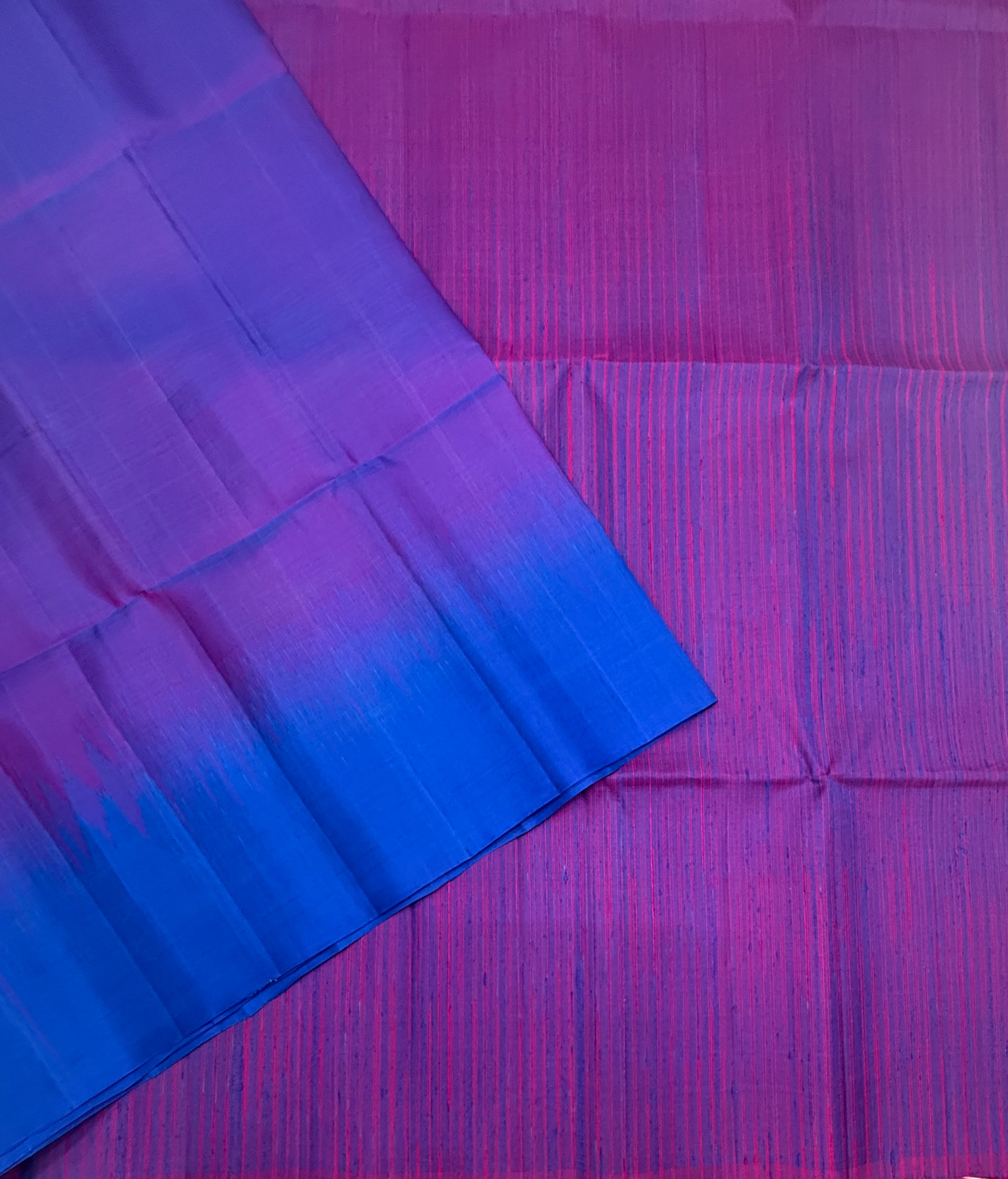 VSD161 -violet color body , pink color pallu,blouse - Pure silk saree