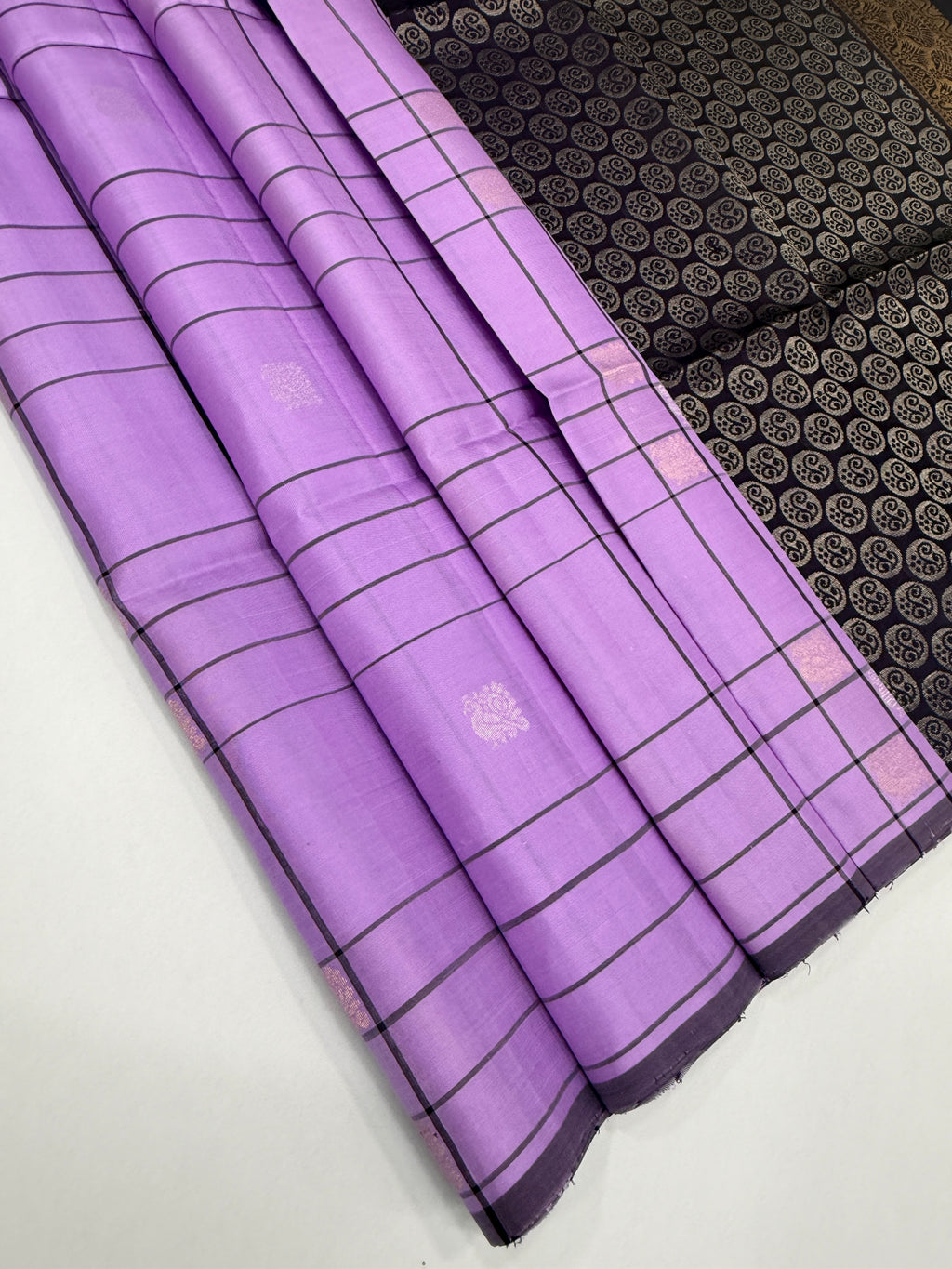 VSF1109 - lavender color body , dark purple color pallu,blouse - Pure silk saree