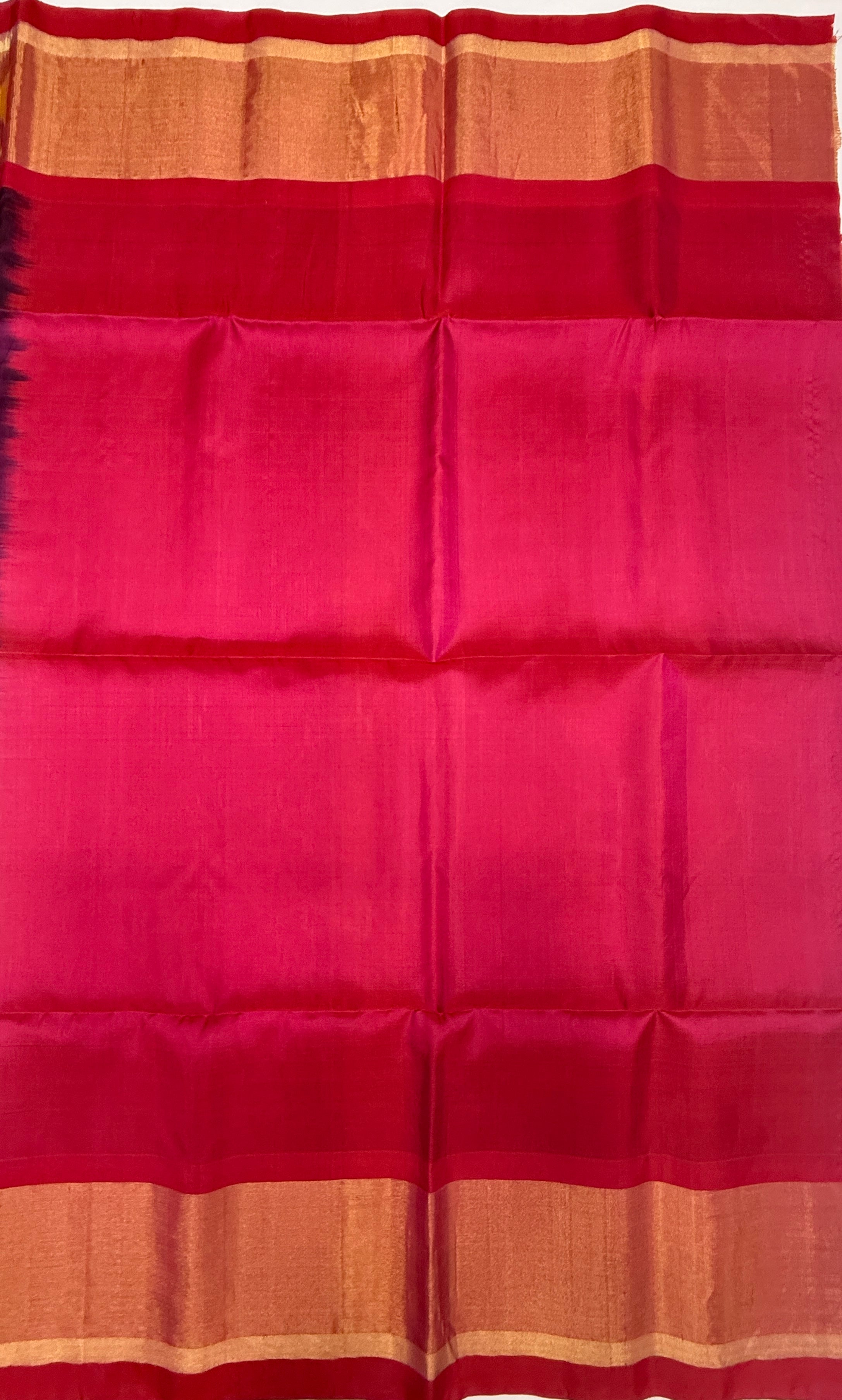 VSIS473 - black color body , pink color pallu , blouse - Pure silk saree