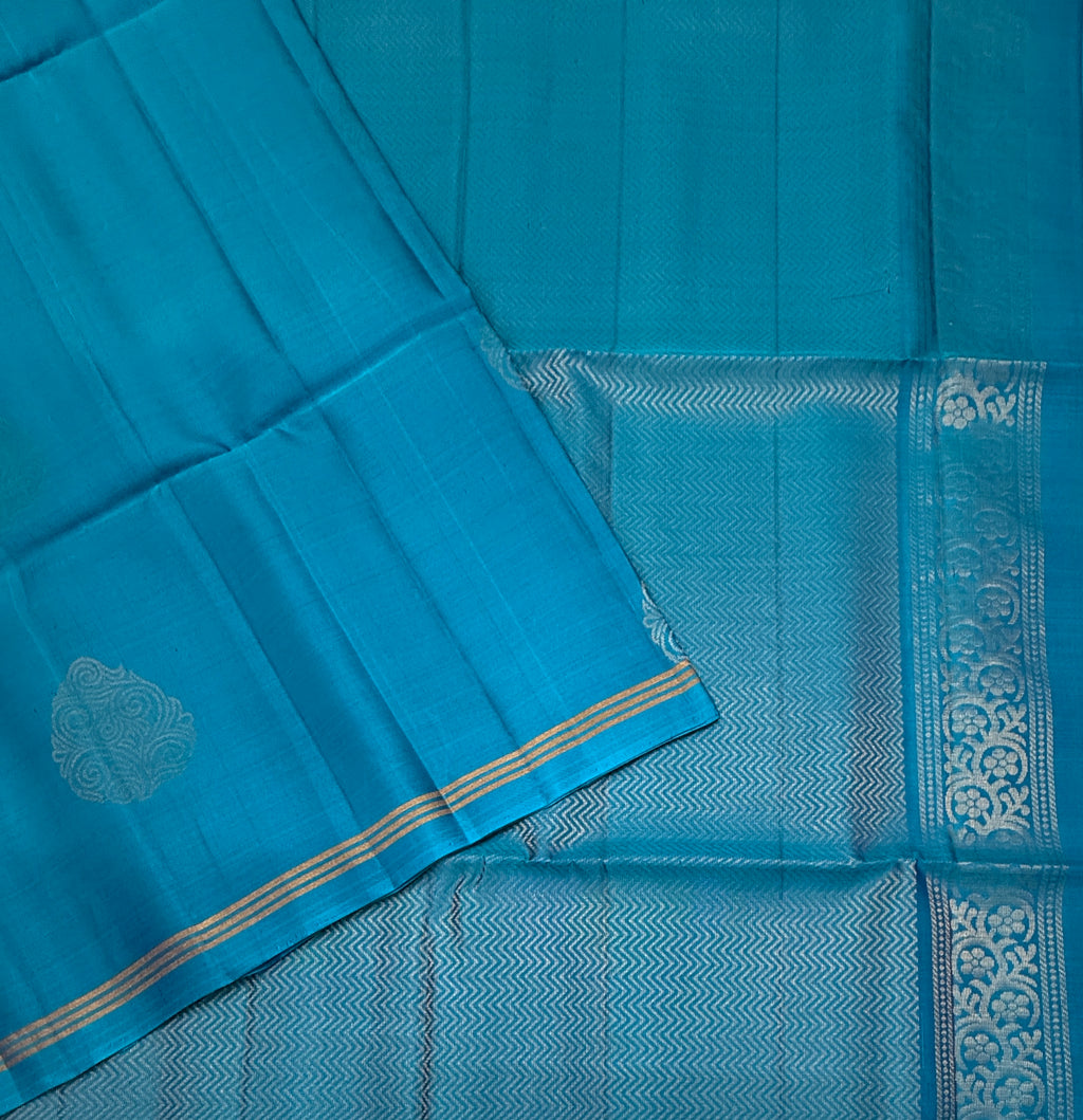 VSM374 - dual blue color body , color pallu , blouse&nbsp;