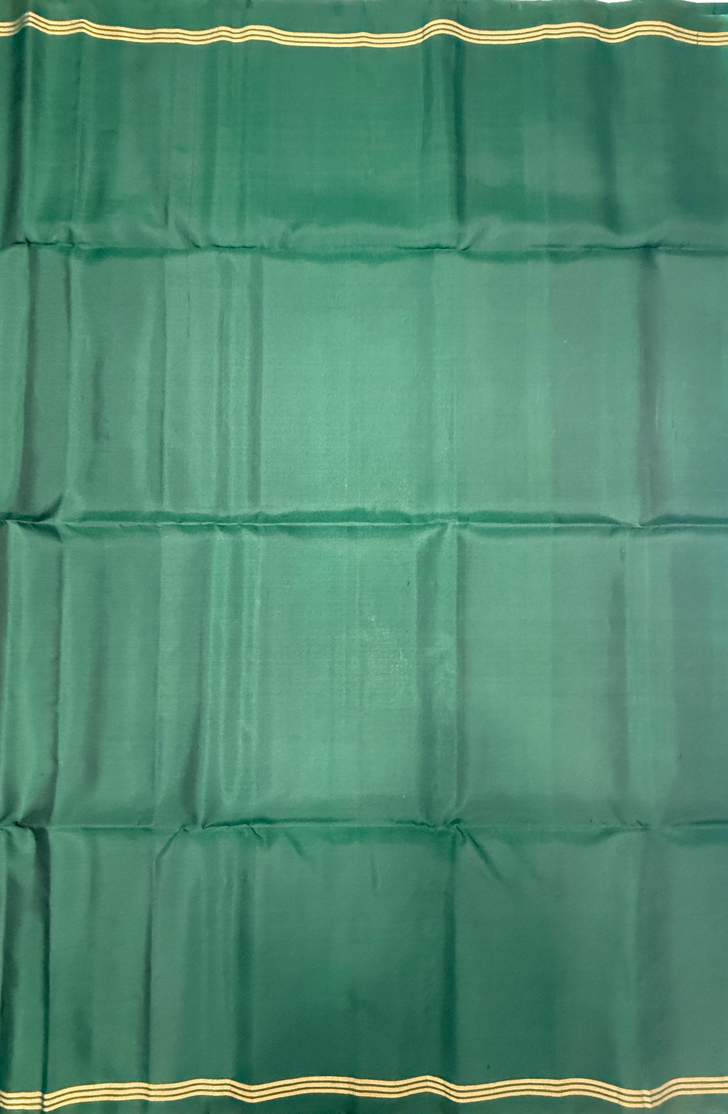 VSM375 - dark green color body , color pallu , blouse