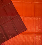 VSM372 - maroon color body , pinkish orange color pallu , blouse&nbsp;