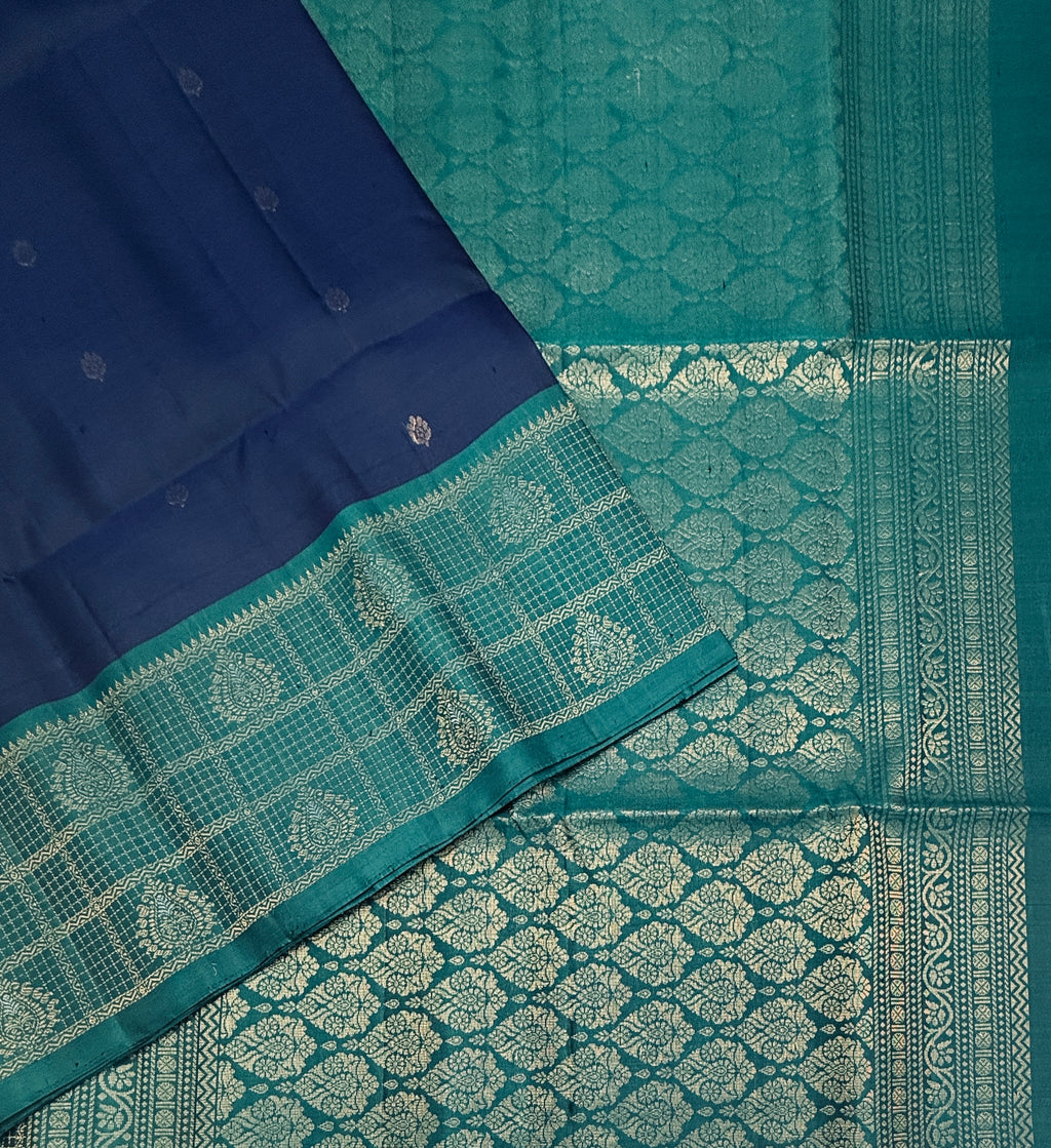 VST252 - navy blue color body , peacock blue color pallu , blouse - Pure silk saree