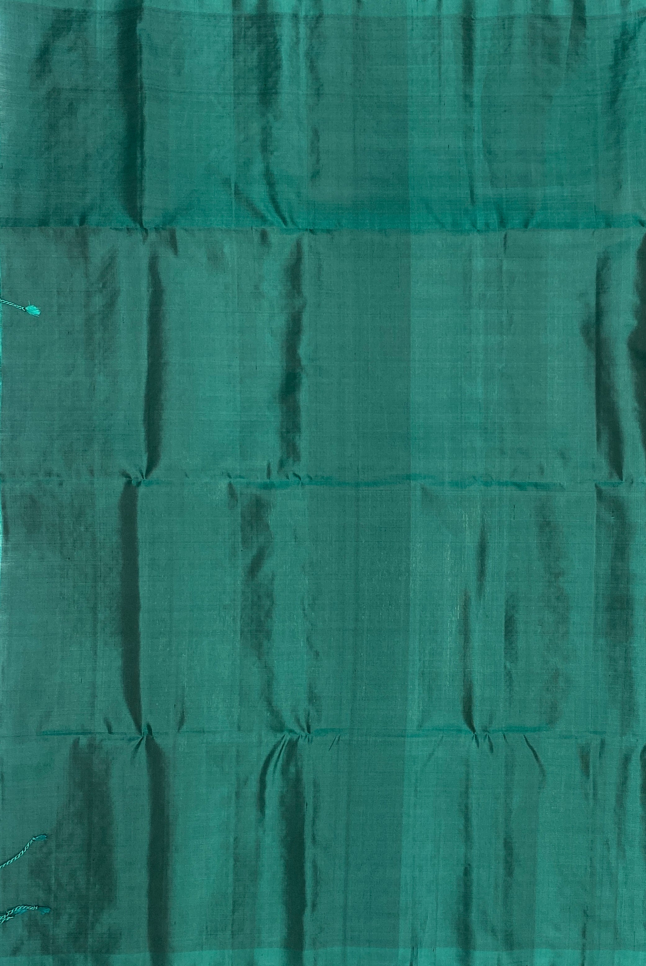 VSA386 - green color body, pallu , blouse pure silk saree