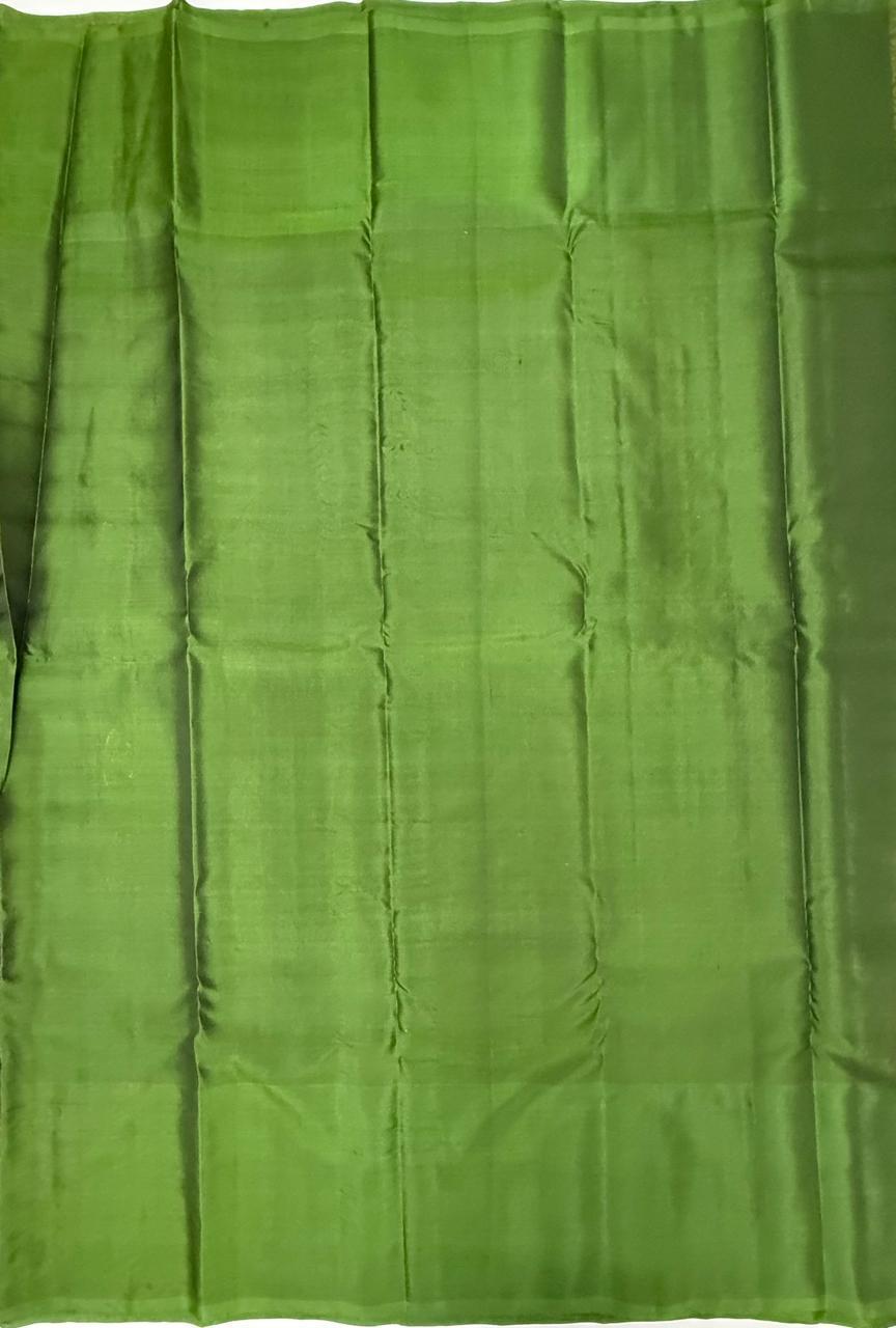 VSM158 - Dusky pink color body , green color pallu , blouse&nbsp;