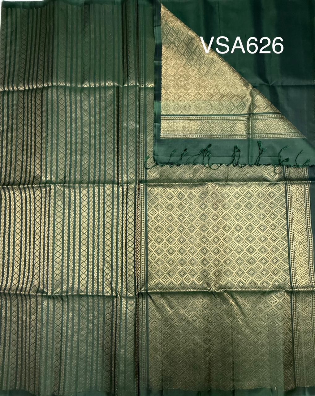 VSA626 - bottle green color body, pallu , blouse pure silk saree