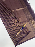 VSA637 - dark purple color body, pallu , blouse pure silk saree