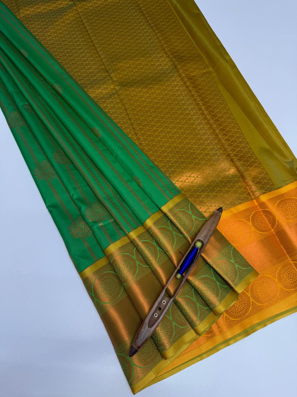 VSAS1162 - green color body , yellow with green color pallu , blouse.