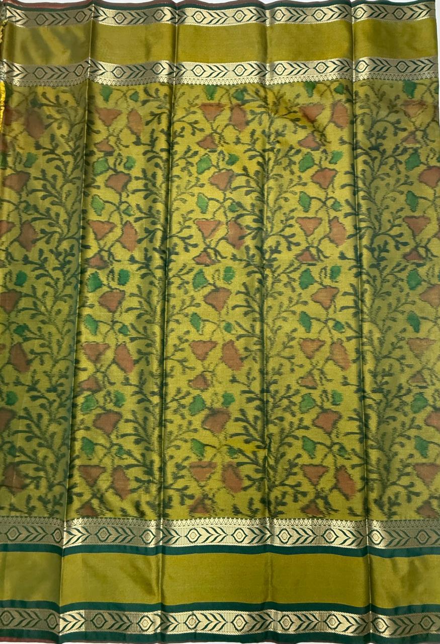 VSAS1216 - orange color body , dual green color pallu , blouse.