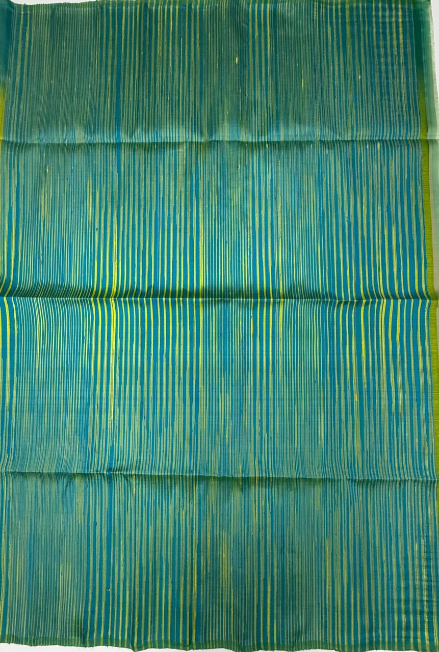 VSD139 - parrot green color body &amp; blue with green color pallu,blouse - Pure silk saree