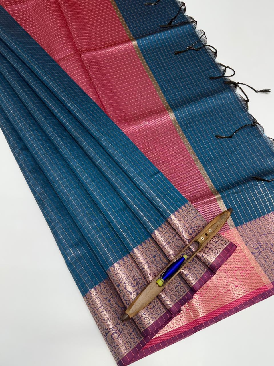 VSAS1209 - peacock blue color body , pink color pallu , blouse.