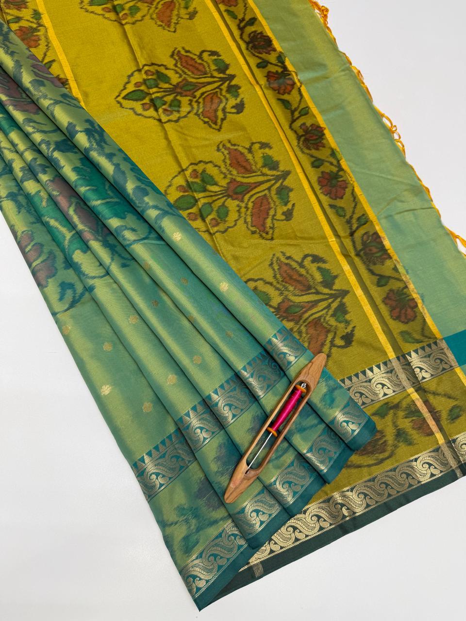 VSAS1295 - dual green color body , mehandi green color pallu , blouse.
