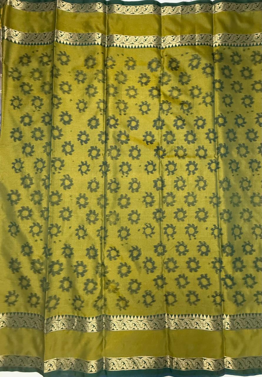 VSAS1295 - dual green color body , mehandi green color pallu , blouse.