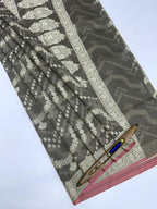 VSKC589 - dark grey color body,pallu , blouse.
