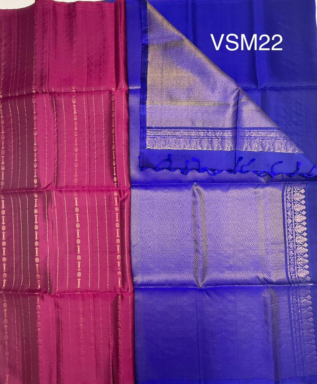 VSM22 - purple color body , ink blue color pallu , blouse&nbsp;