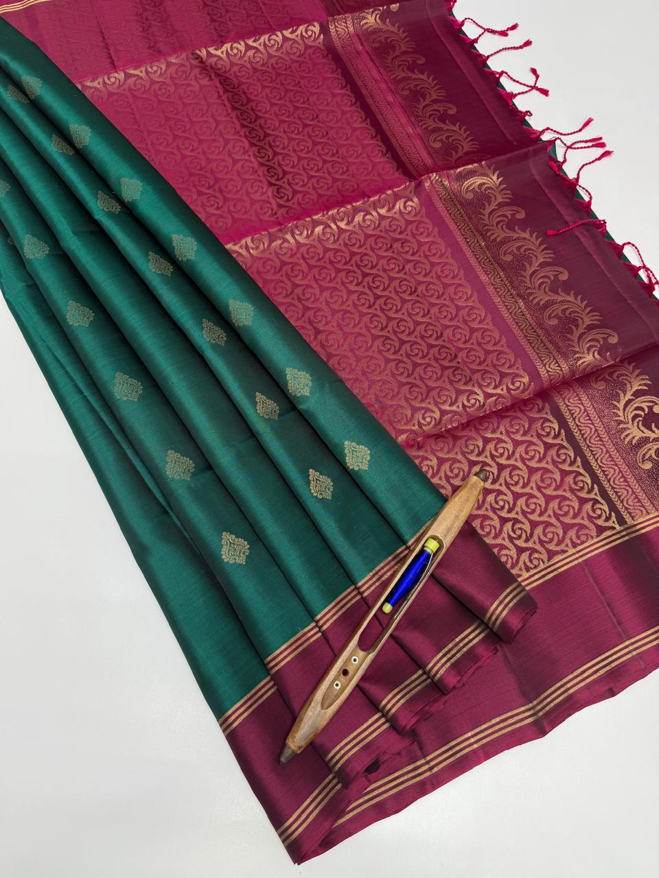 VSM38 - peacock green color body , purple color pallu , blouse&nbsp;