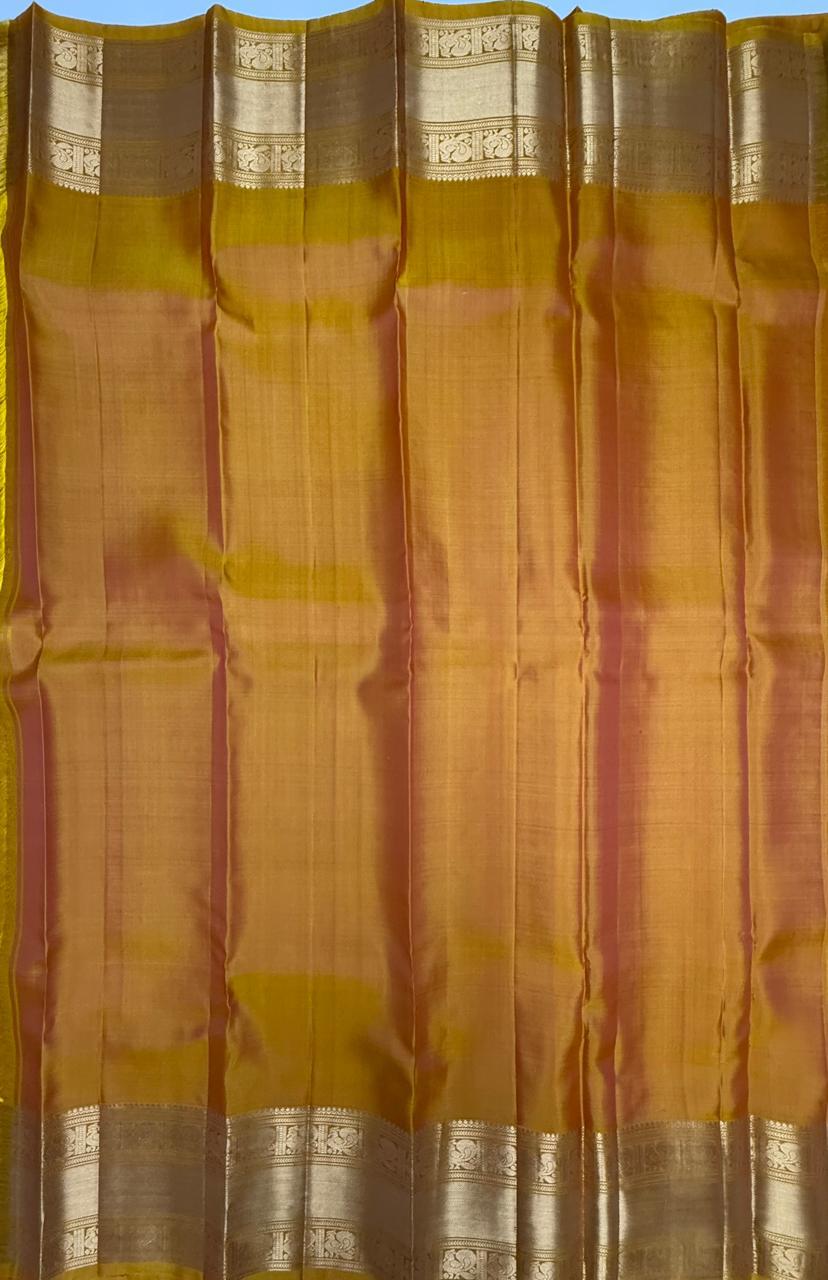 VSM62 - pink color body , mustard color pallu , blouse&nbsp;