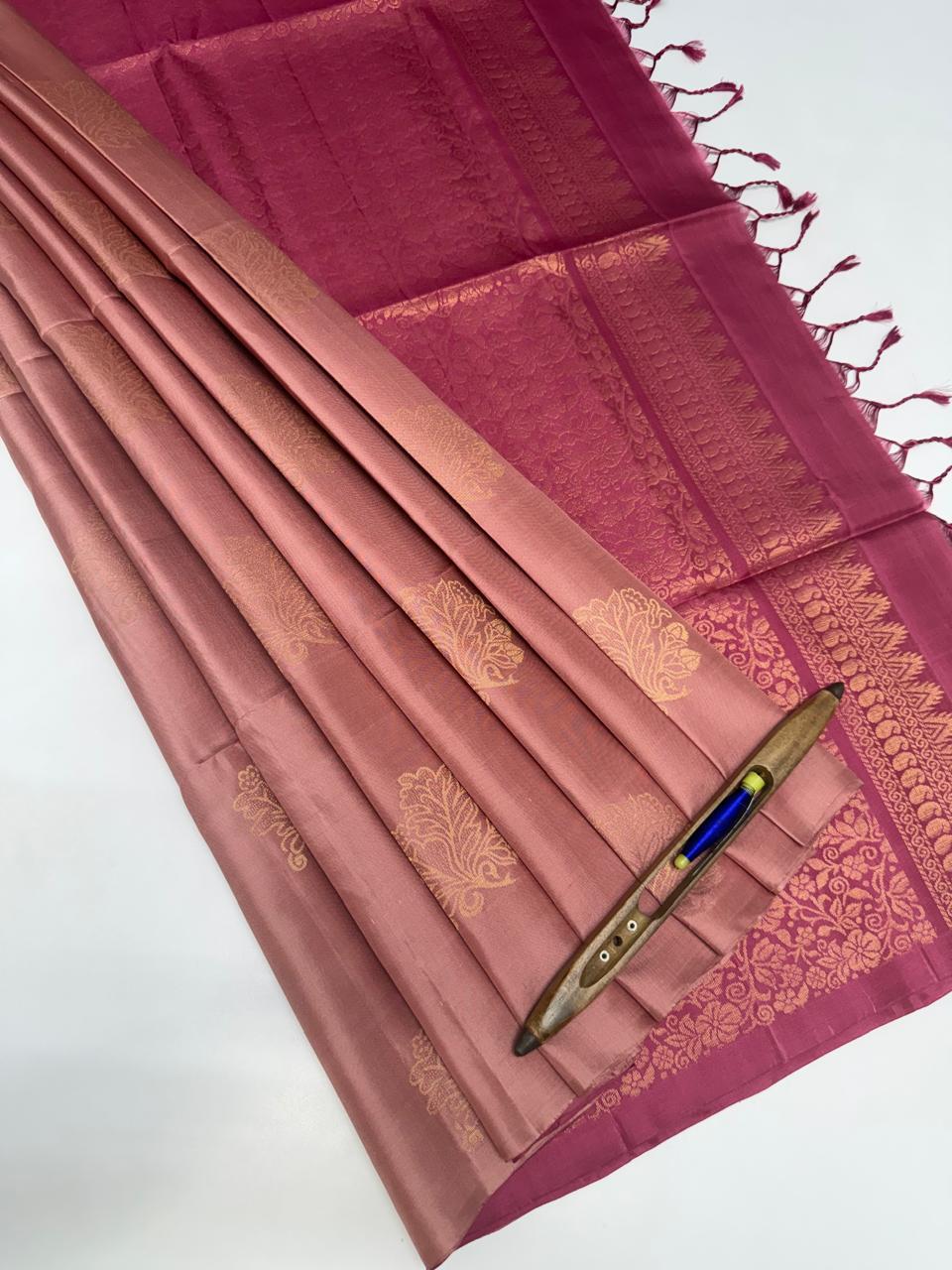VSBL399 - onion pink color body , dusky pink color pallu , blouse - Pure silk saree
