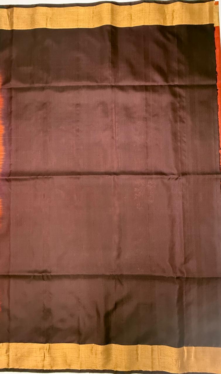 VSZB243 - rust orange color body , dark brown color pallu , blouse - Pure silk saree