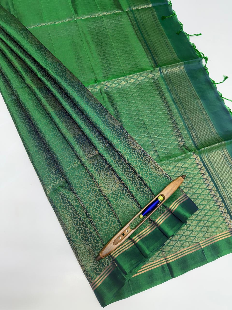 VSM193 - green color body, pallu , blouse&nbsp;