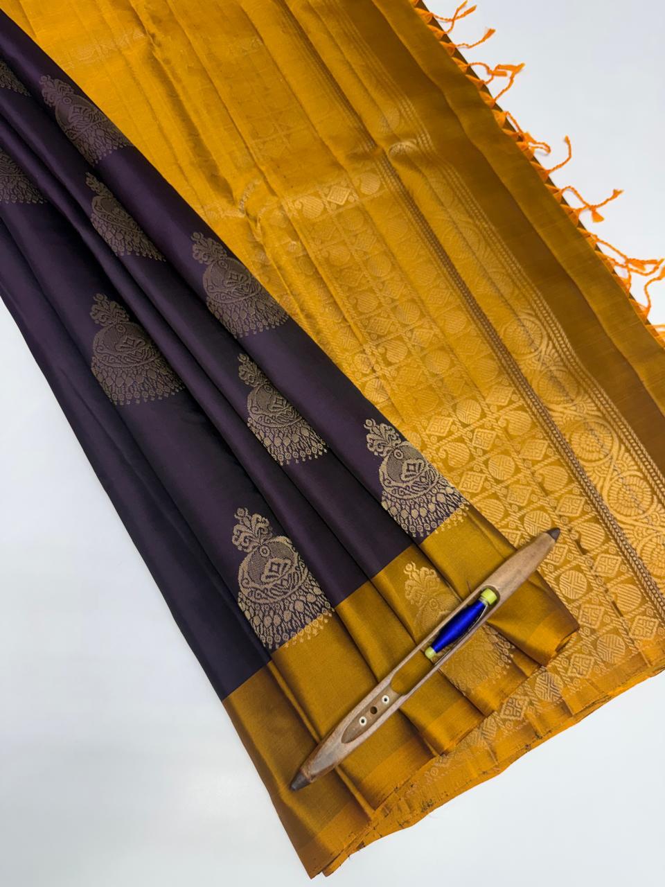 VSM213 - dark purple color body , mustard color pallu , blouse&nbsp;