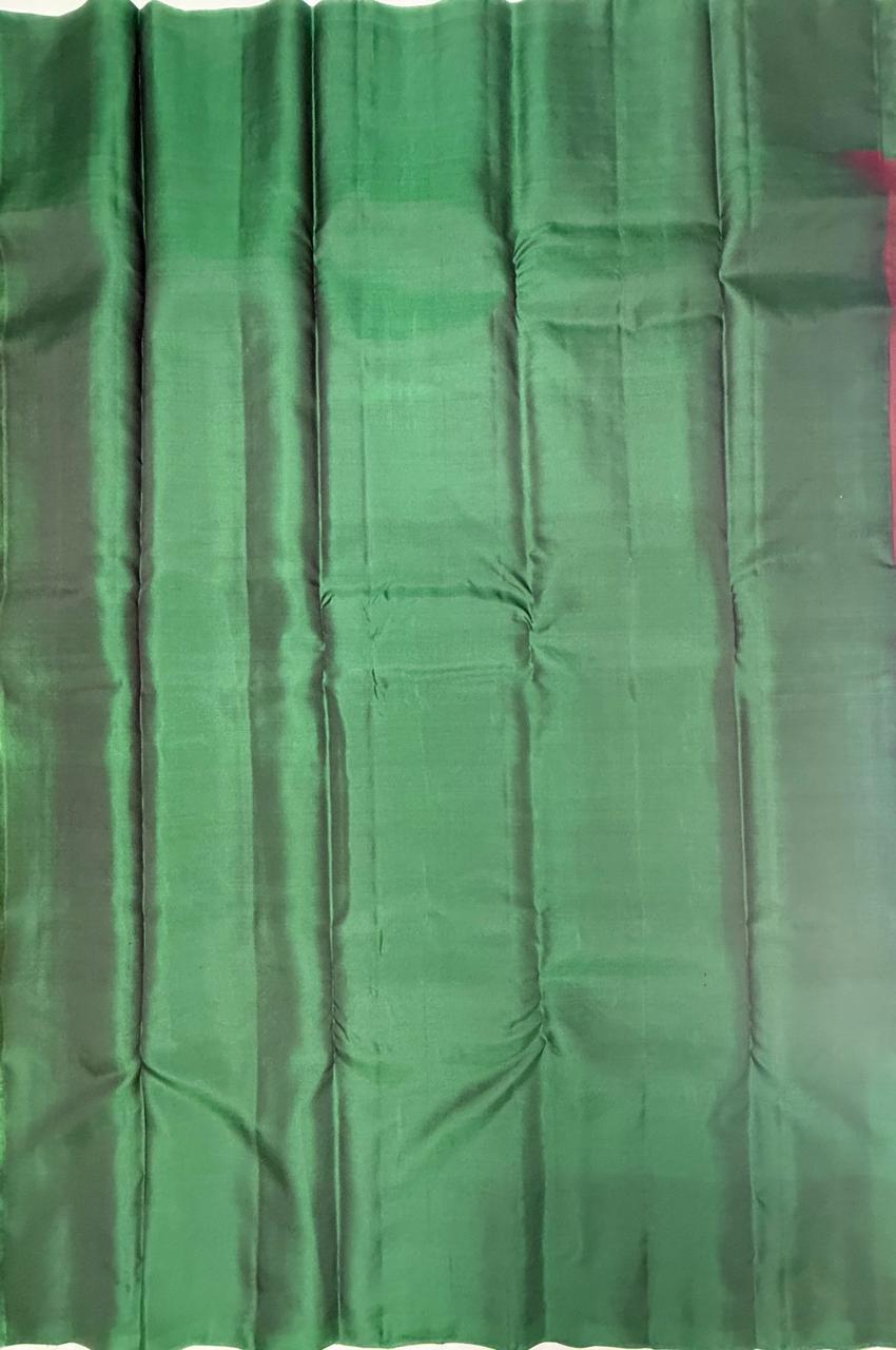 VSM215 - mustard color body , green color pallu , blouse&nbsp;