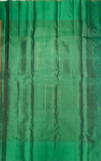 VSM231 - orange color body , leaf green color pallu , blouse&nbsp;