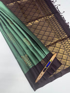 VSM237 - pastel green color body , dark purple color pallu , blouse&nbsp;