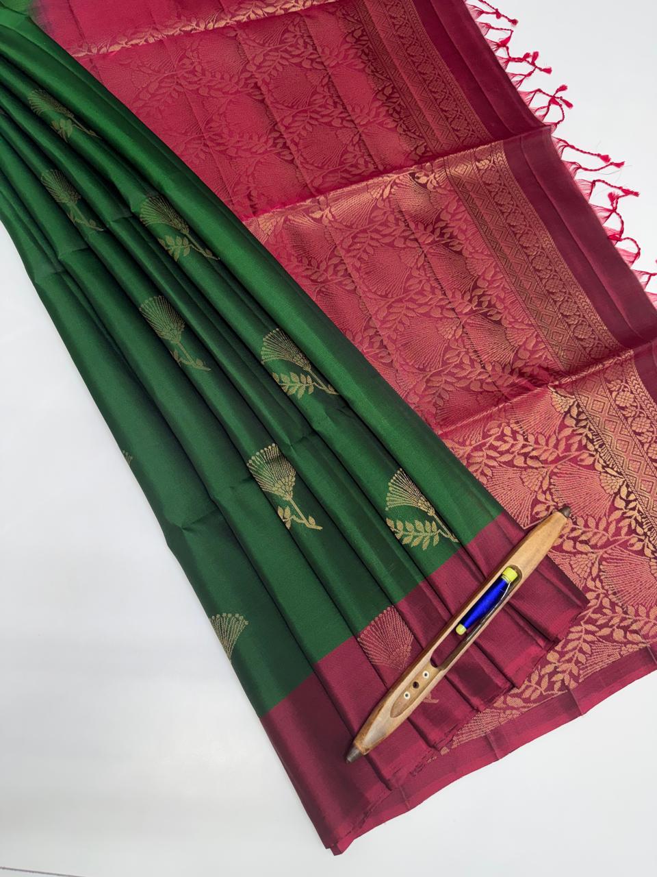 VSM241 - bottle green color body , purple color pallu , blouse&nbsp;