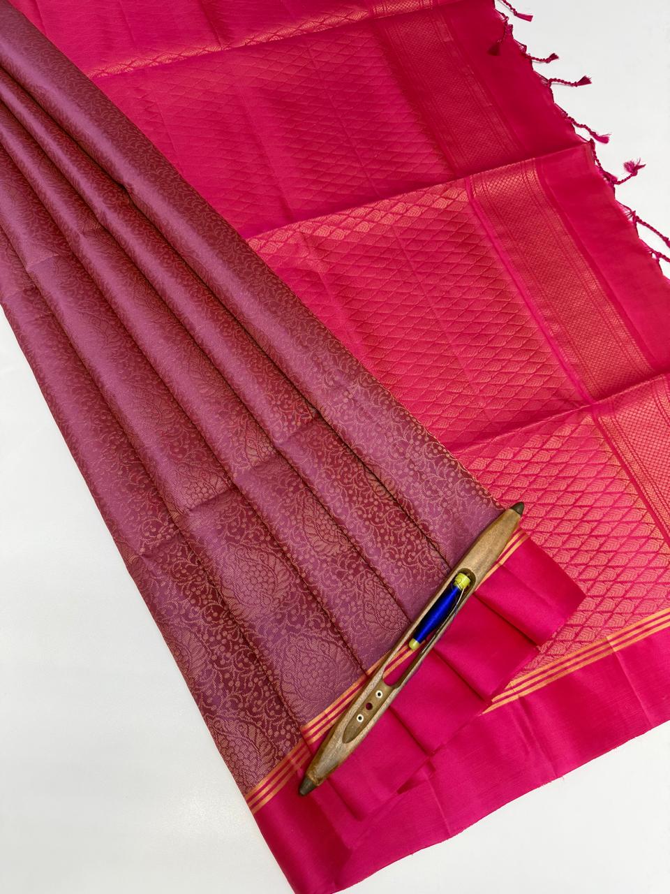 VSM287 - light pink color body , rani pink color pallu , blouse&nbsp;
