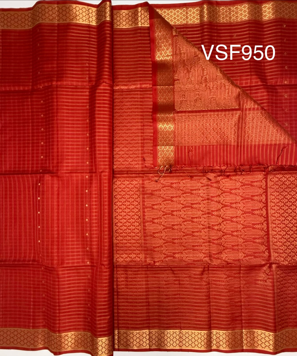 VSF950 - red color body,pallu,blouse - Pure silk saree