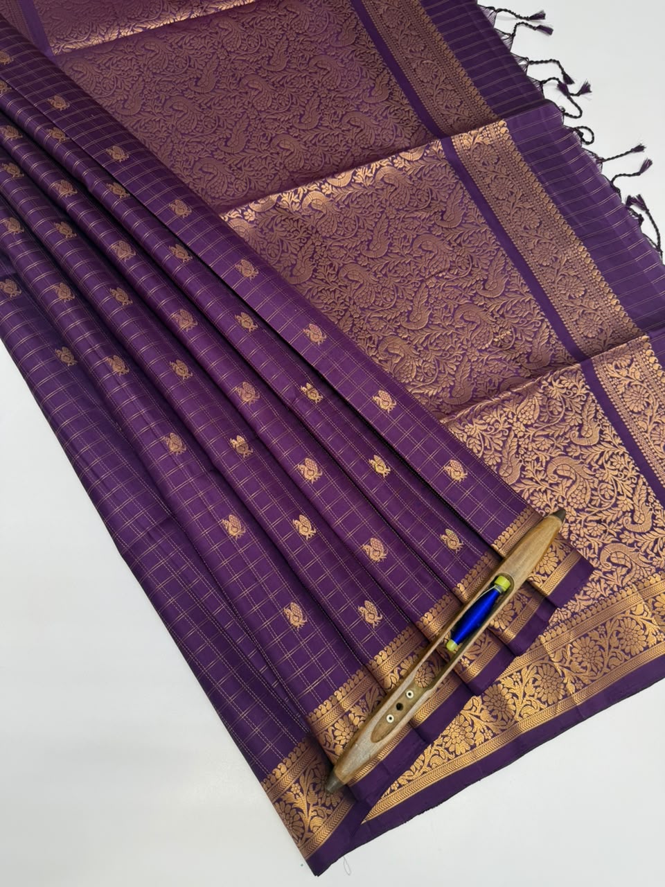 VSF946 - violet color body, pallu,blouse - Pure silk saree