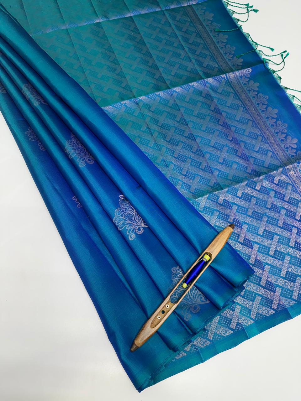 VSS479 - peacock blue color body, pallu , blouse pure silk saree